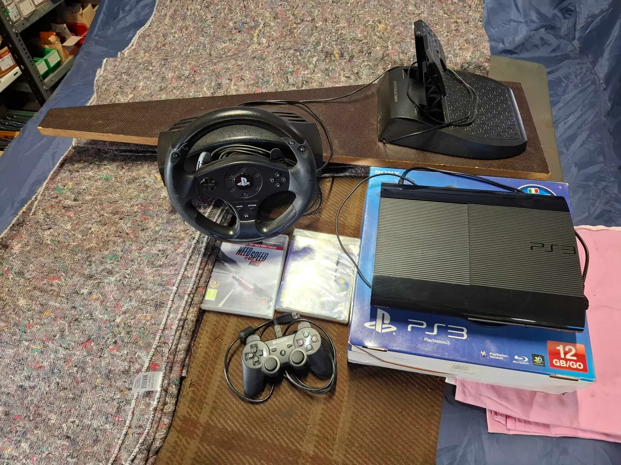 Billede 1 - PS3 12 GB, 2 spil, rat og pedaler 