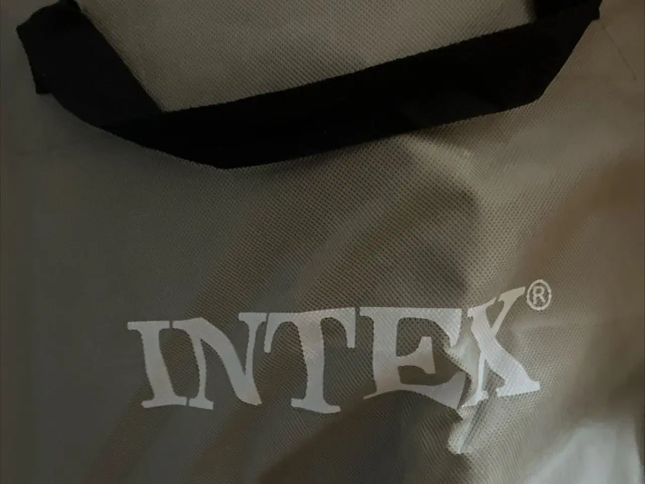 Billede 1 - Inflatable madress with electric pump