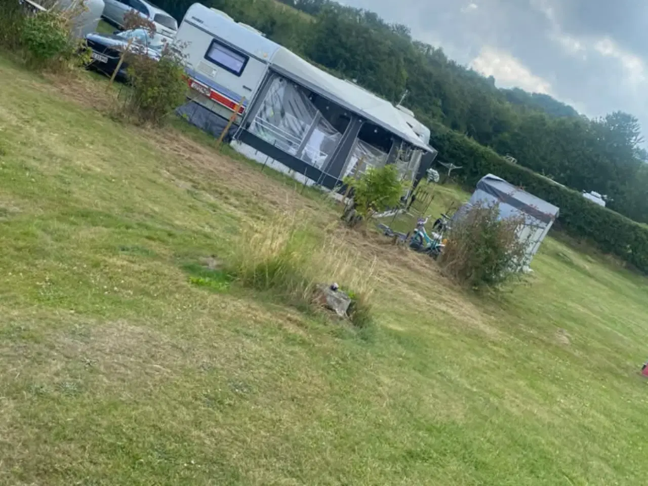 Billede 2 - Camping vogn med tilbehør og telt 