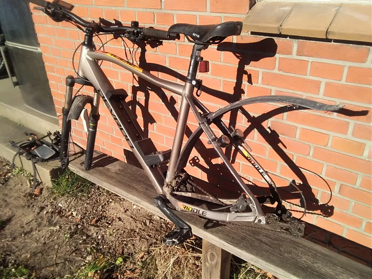 Billede 4 - E MTB stel til 27,5 " hjul m bremsekali God stand 