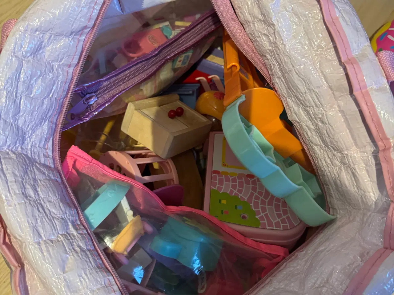 Billede 5 - Dukkehus