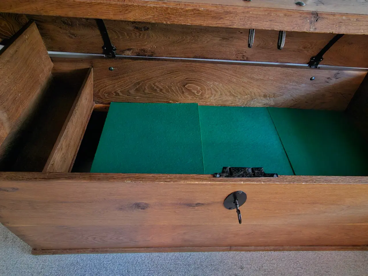 Billede 3 - Smuk, antik egetræskiste