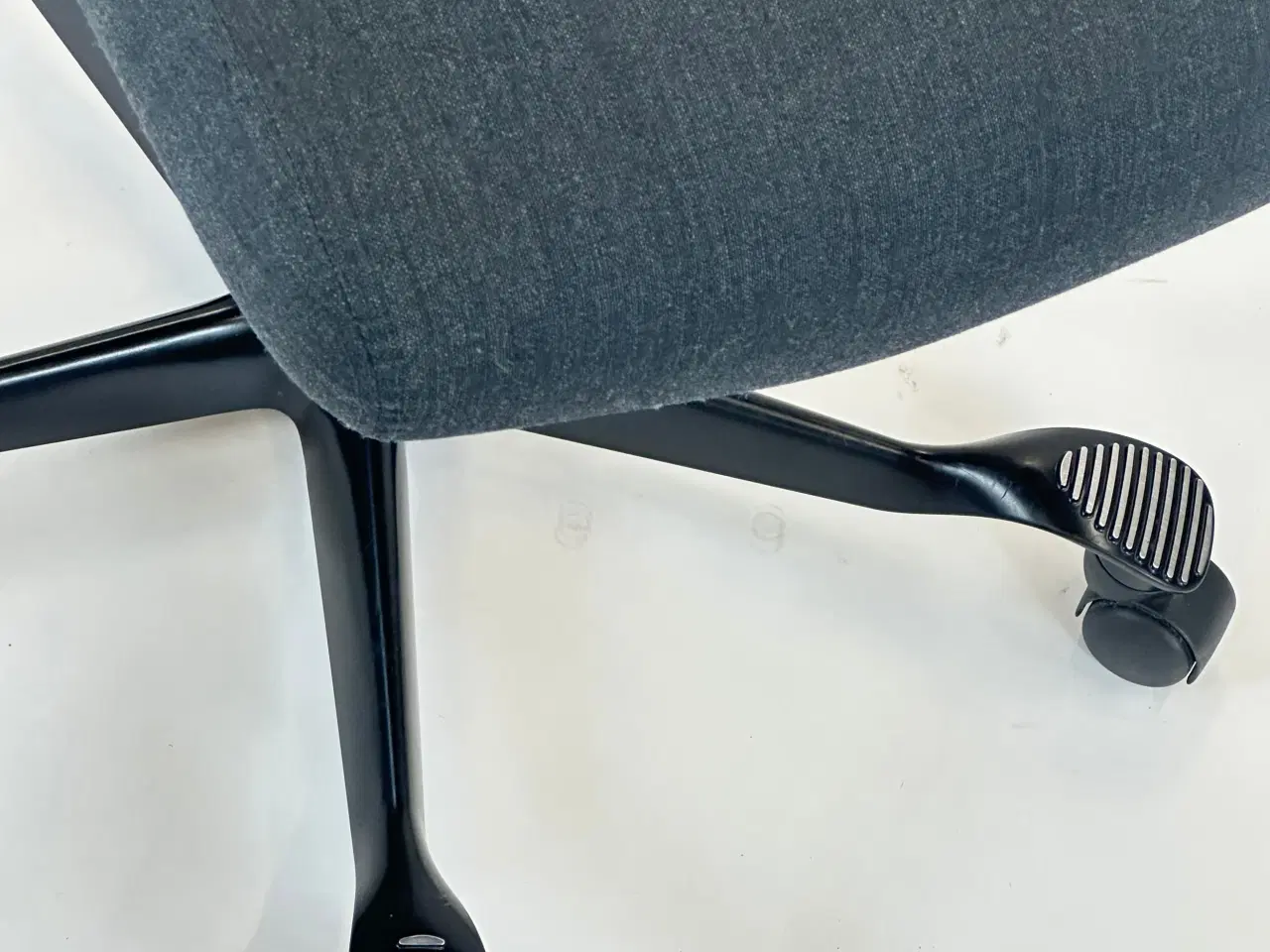 Billede 7 - HÅG Capisco 8126 - 265mm (Mørkegrå)