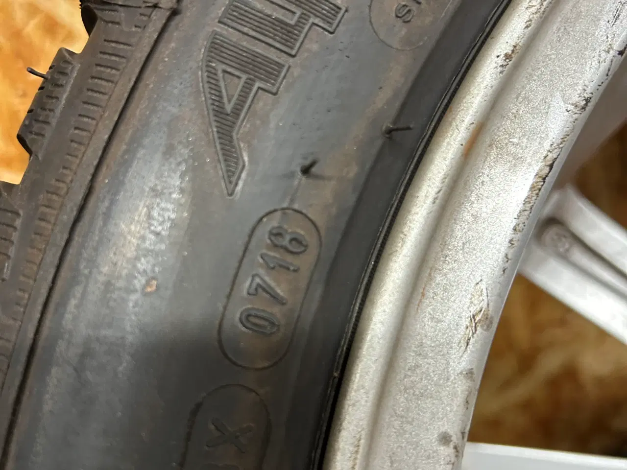 Billede 3 - Vw fælge med nye (2018) Michelin alpin5 vinterdæk