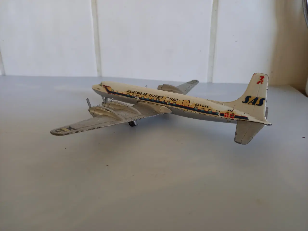 Billede 2 - Tekno Douglas DC 7.