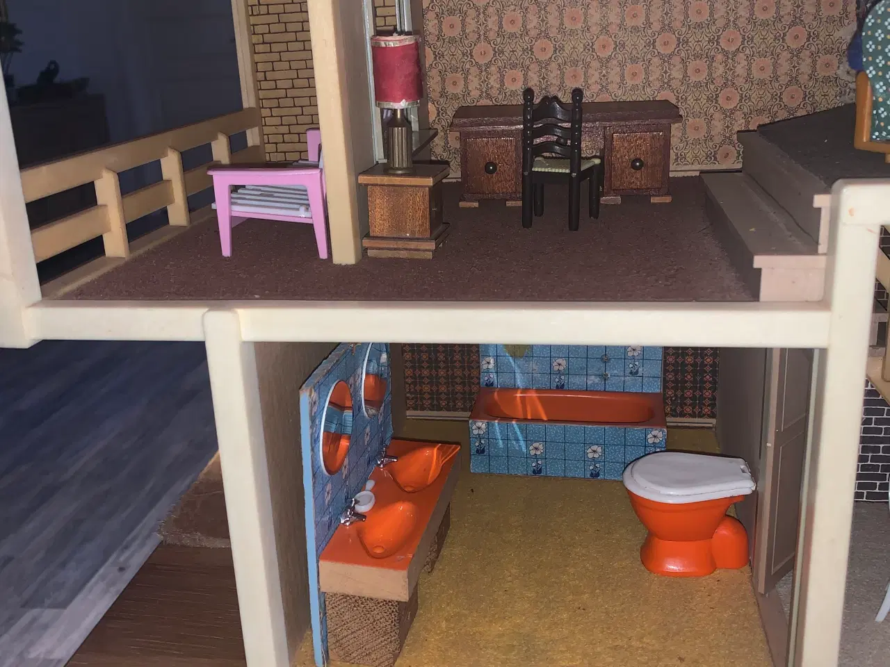 Billede 4 - Hansa dukkehus med møbler