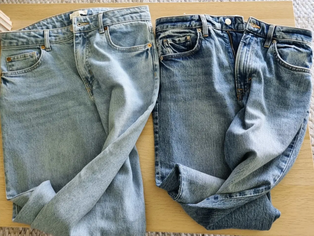 Billede 3 - 2 par jeans, high waist str 38 og str 40