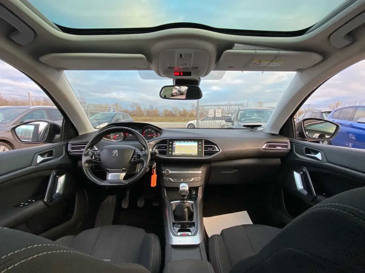 Billede 9 - Peugeot 308 1,6 e-HDi Allure 116HK 5d