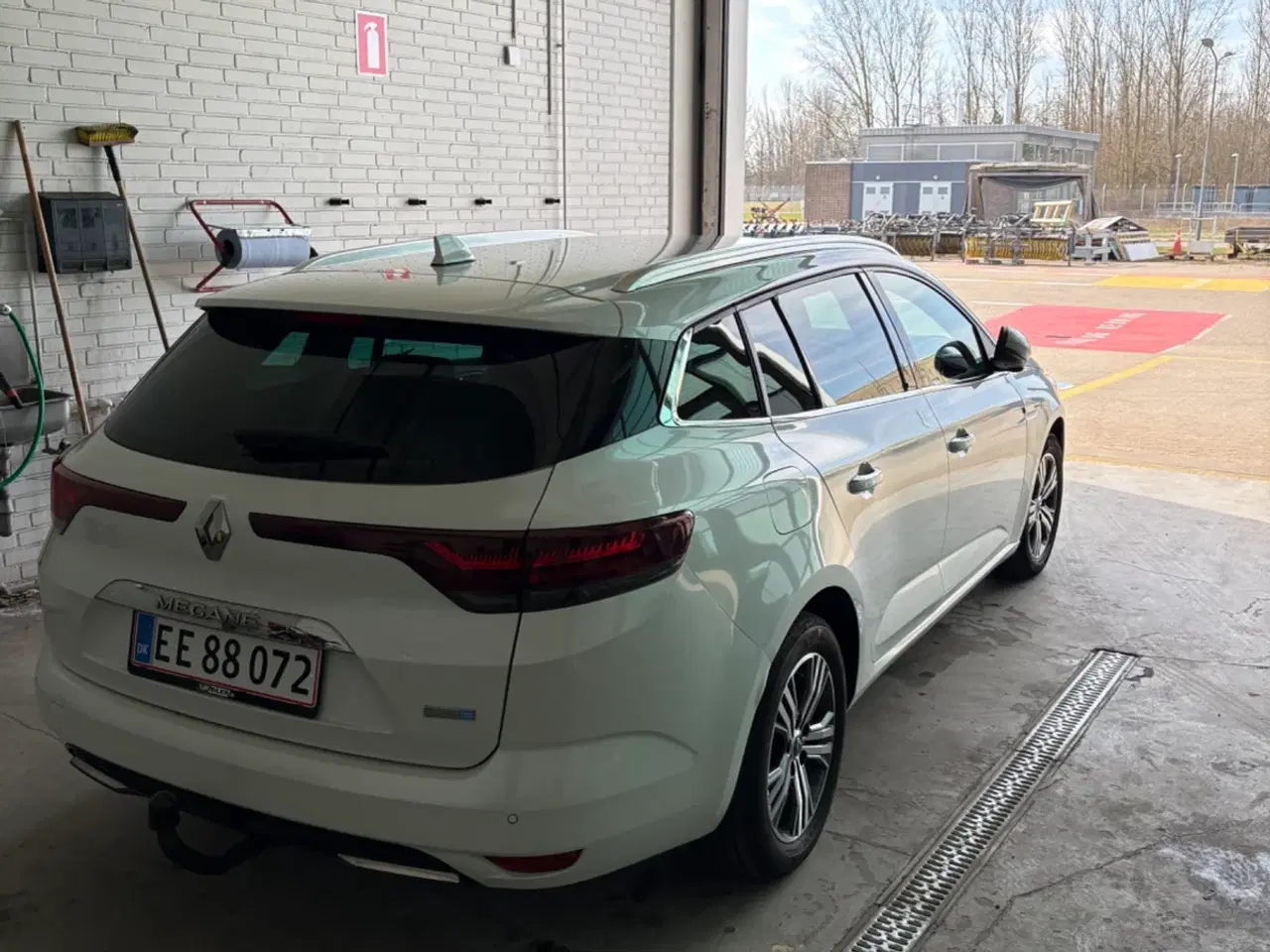 Billede 4 - Renault Megane IV 1,6 E-Tech Intens Sport Tourer