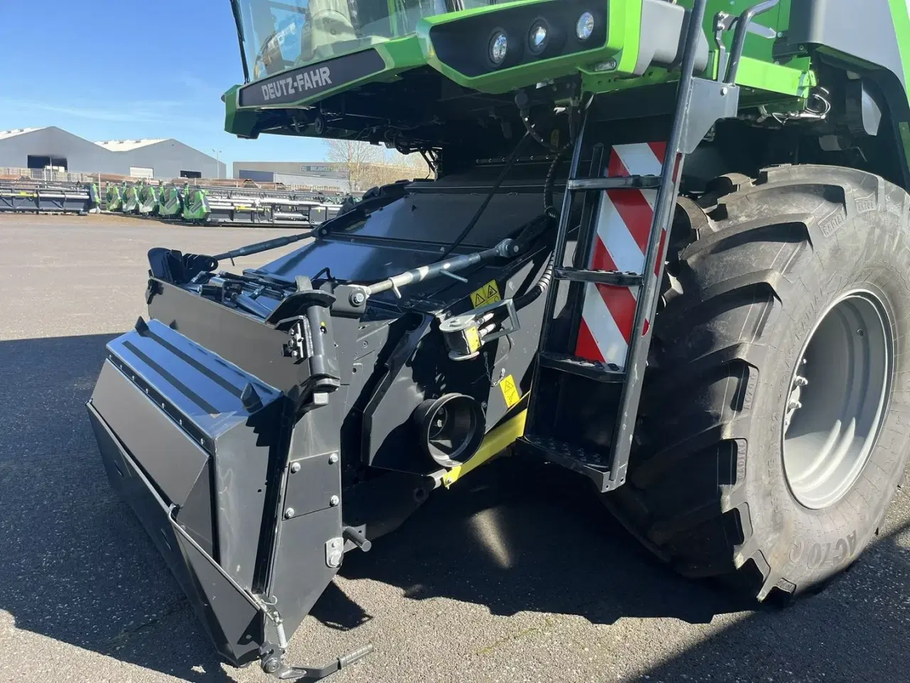 Billede 11 - Deutz-Fahr C7206 With 24feed - 7.2m header. New and unused Combine together with 7.2m header