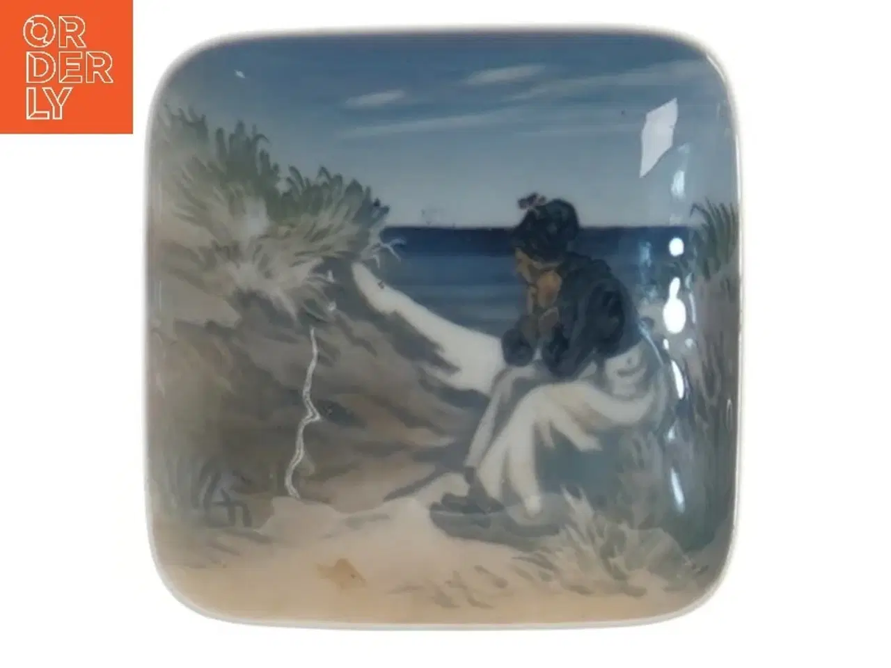 Billede 1 - Royal Copenhagen vægplakette fra Royal Copenhagen (str. Ø 10,5 cm)