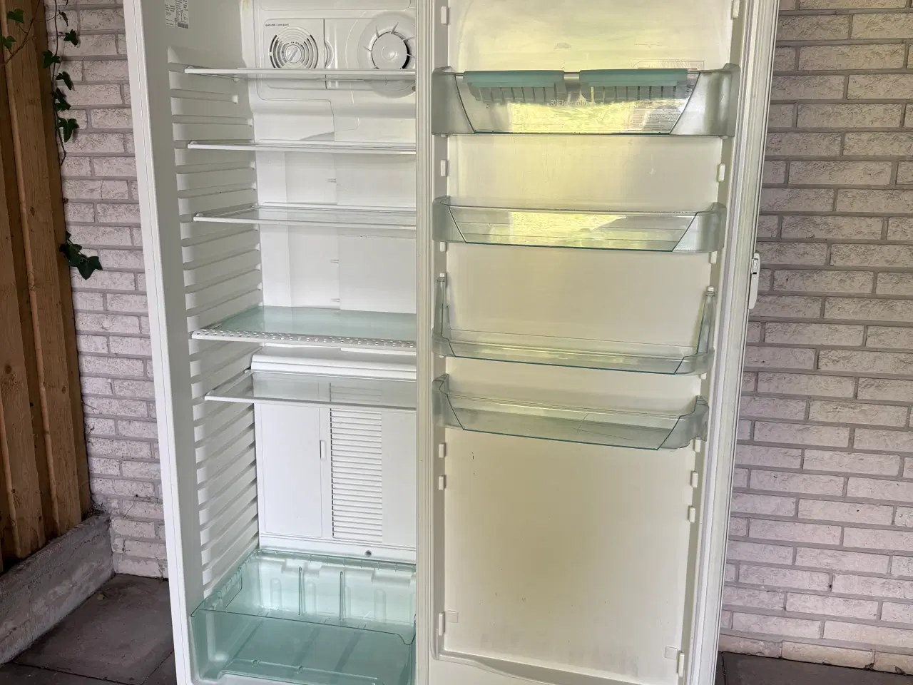 Billede 4 - Køleskab 311 liter fra Elevtrolux