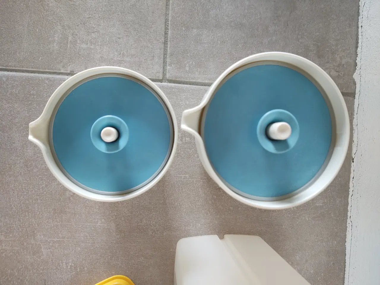 Billede 4 - Flere tupperware beholdere.