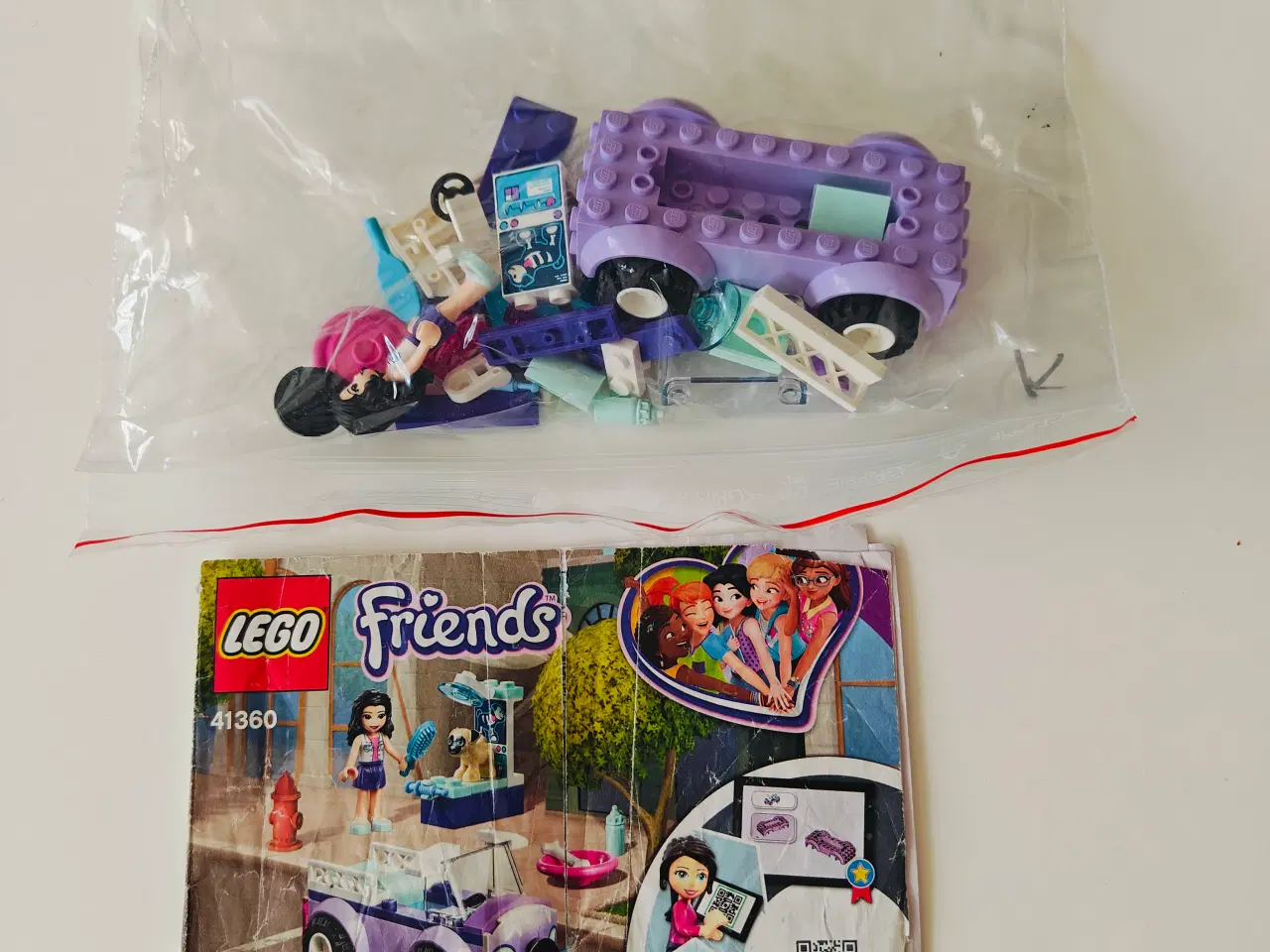 Billede 2 - Lego Emma's Mobile Vet Clinic 41360 100% komplet