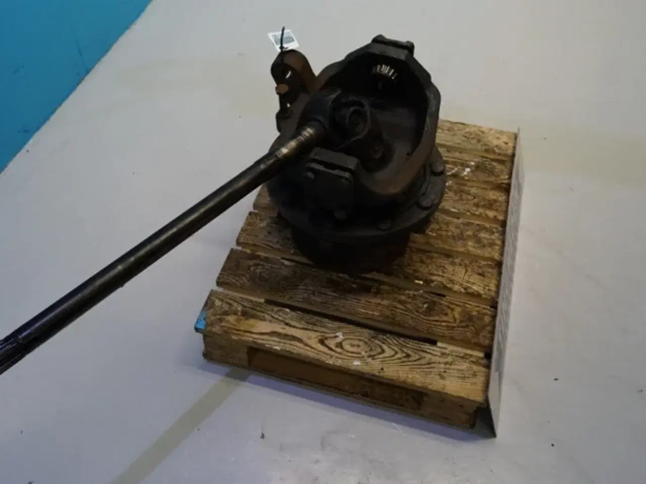 Billede 15 - Valtra T213 R.H. Foraksler