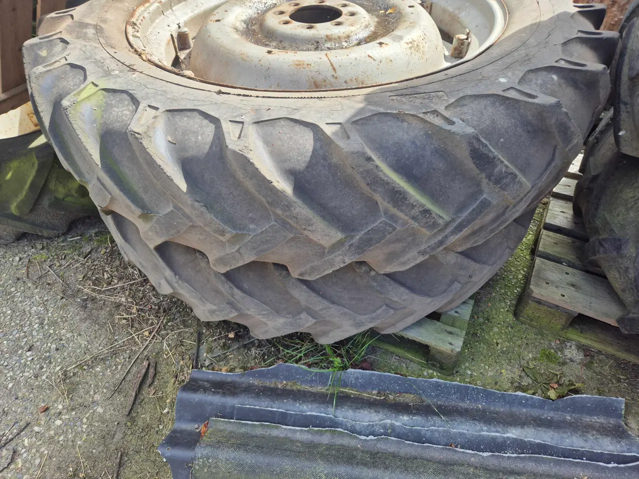 Billede 2 - Bagdæk til massey ferguson 100 eller 500 serien 