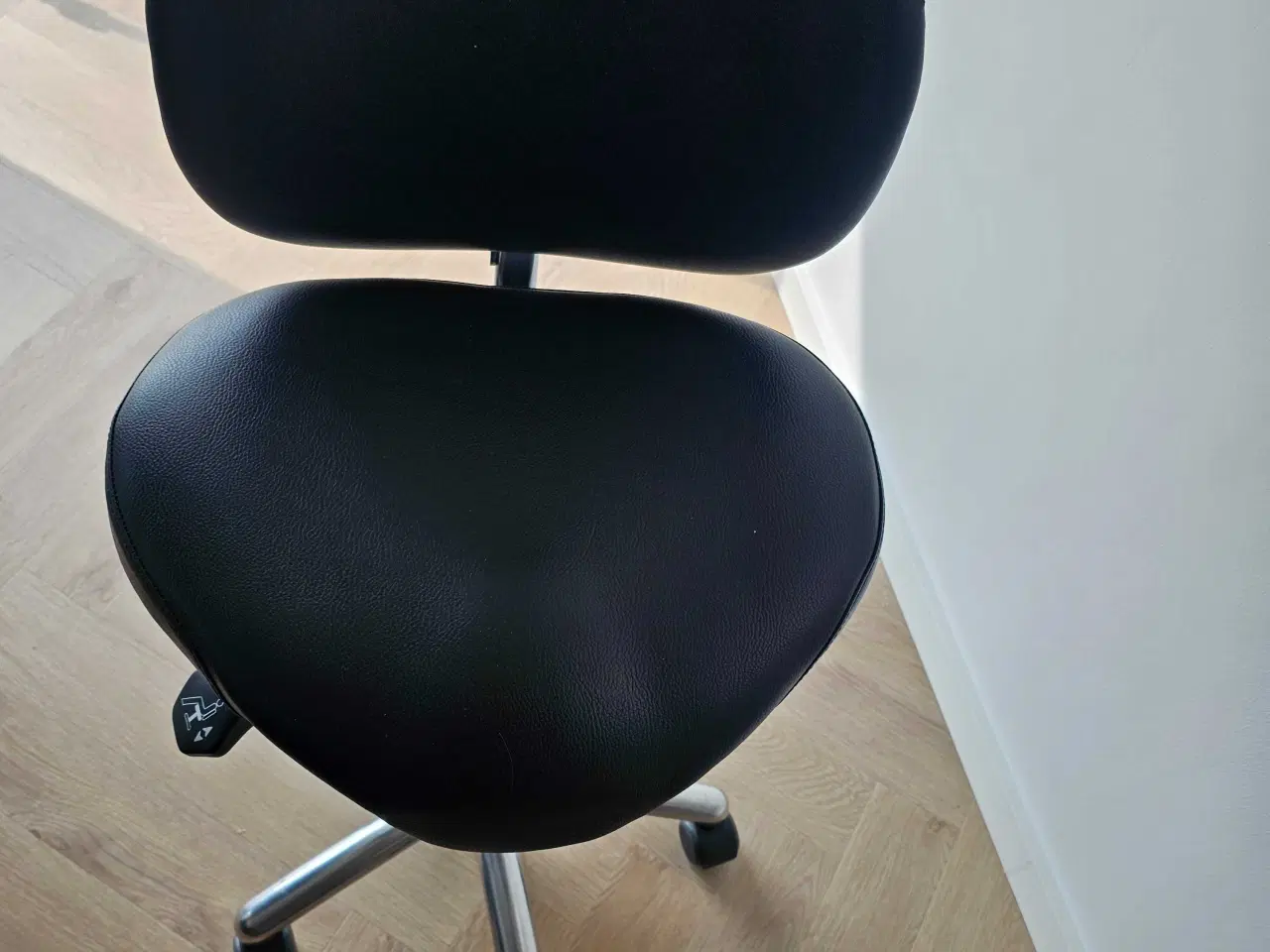 Billede 1 - Klinik behandler stol