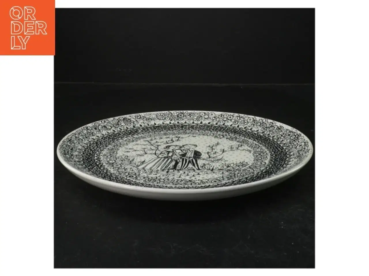 Billede 1 - BjørnnWiinblad fad med motiv fra Nymølle (str. Ø. 27 cm)