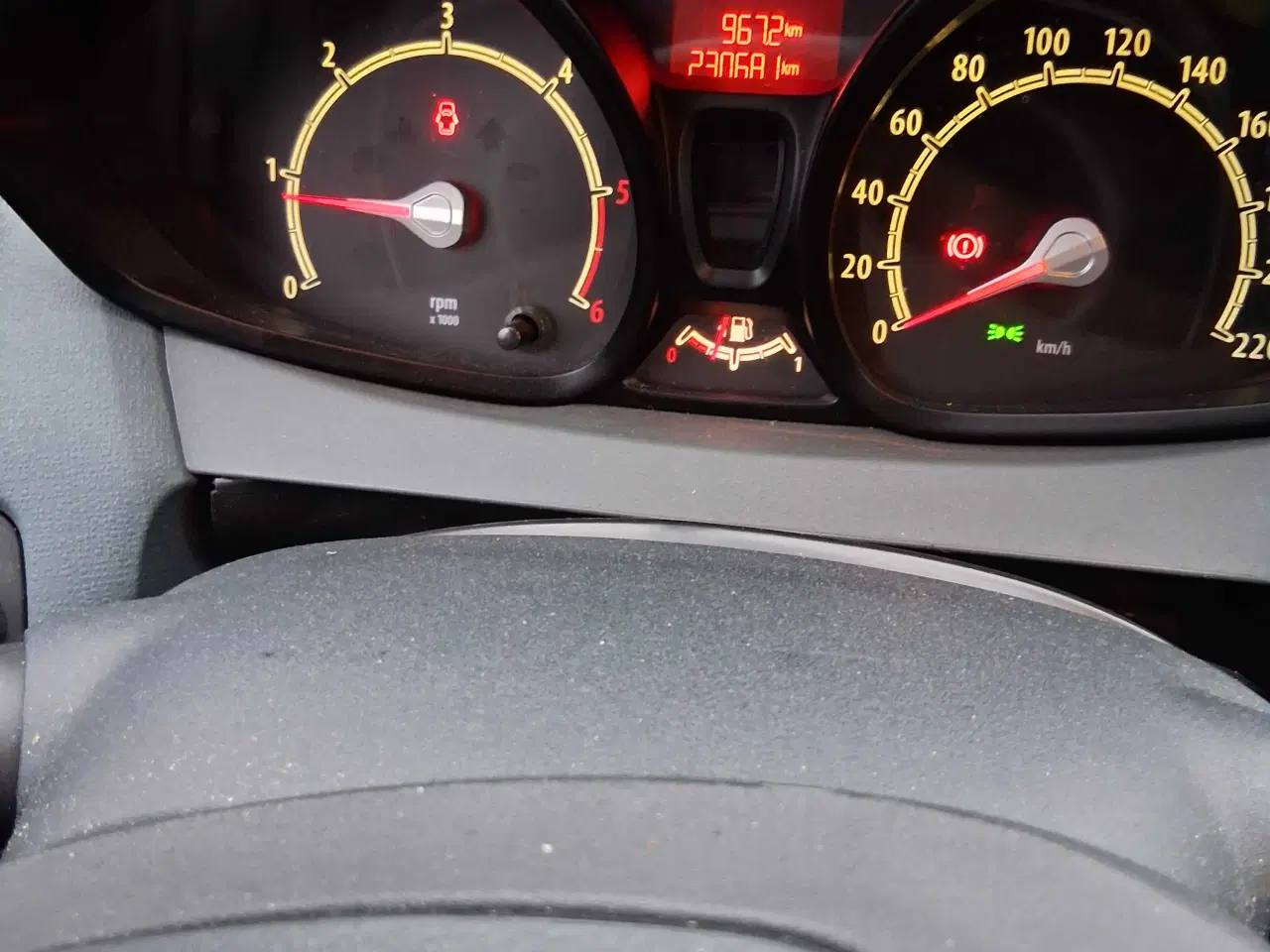 Billede 1 - God bil til Salg absolut !