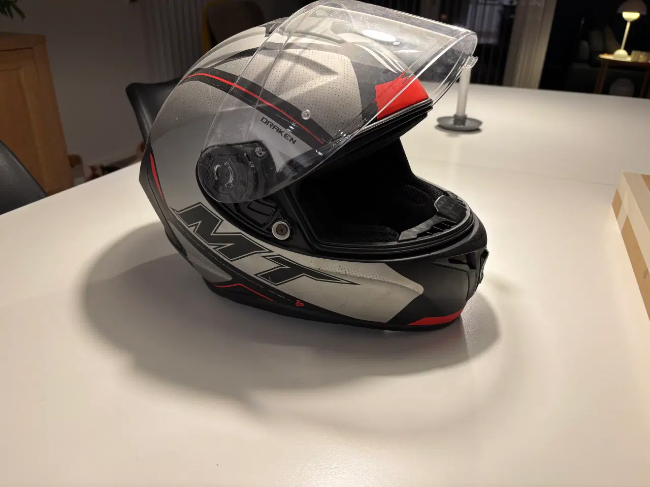 Billede 1 - MT Hjelm str M