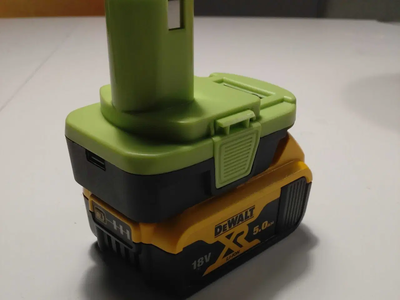Billede 1 - Ryobi batteri adapter