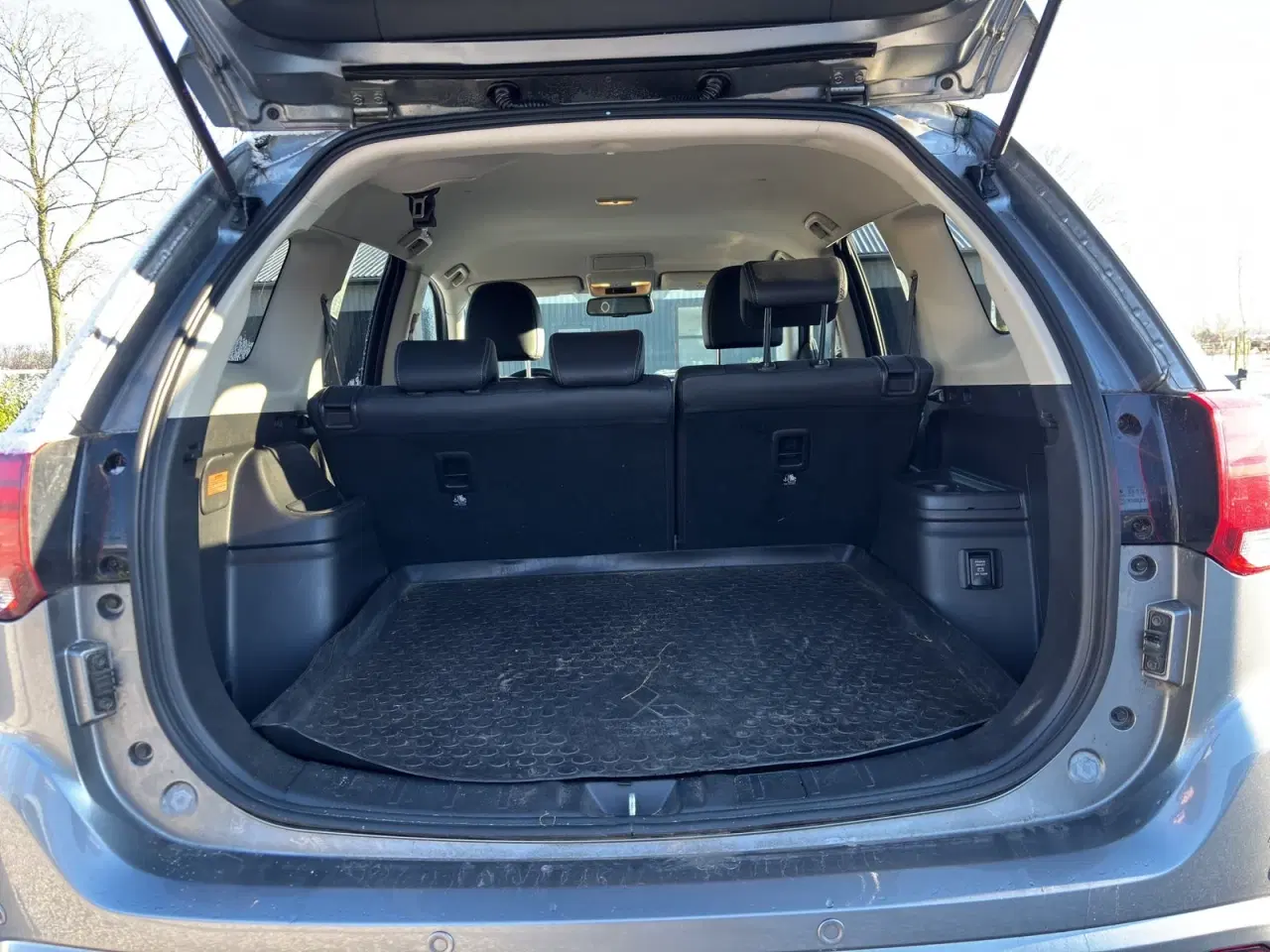 Billede 14 - Mitsubishi Outlander 2,4 PHEV Invite+ CVT 4WD