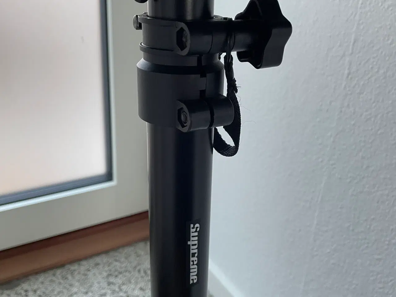 Billede 2 - Supreme SMS-69 Gulv monitor stativ sæt