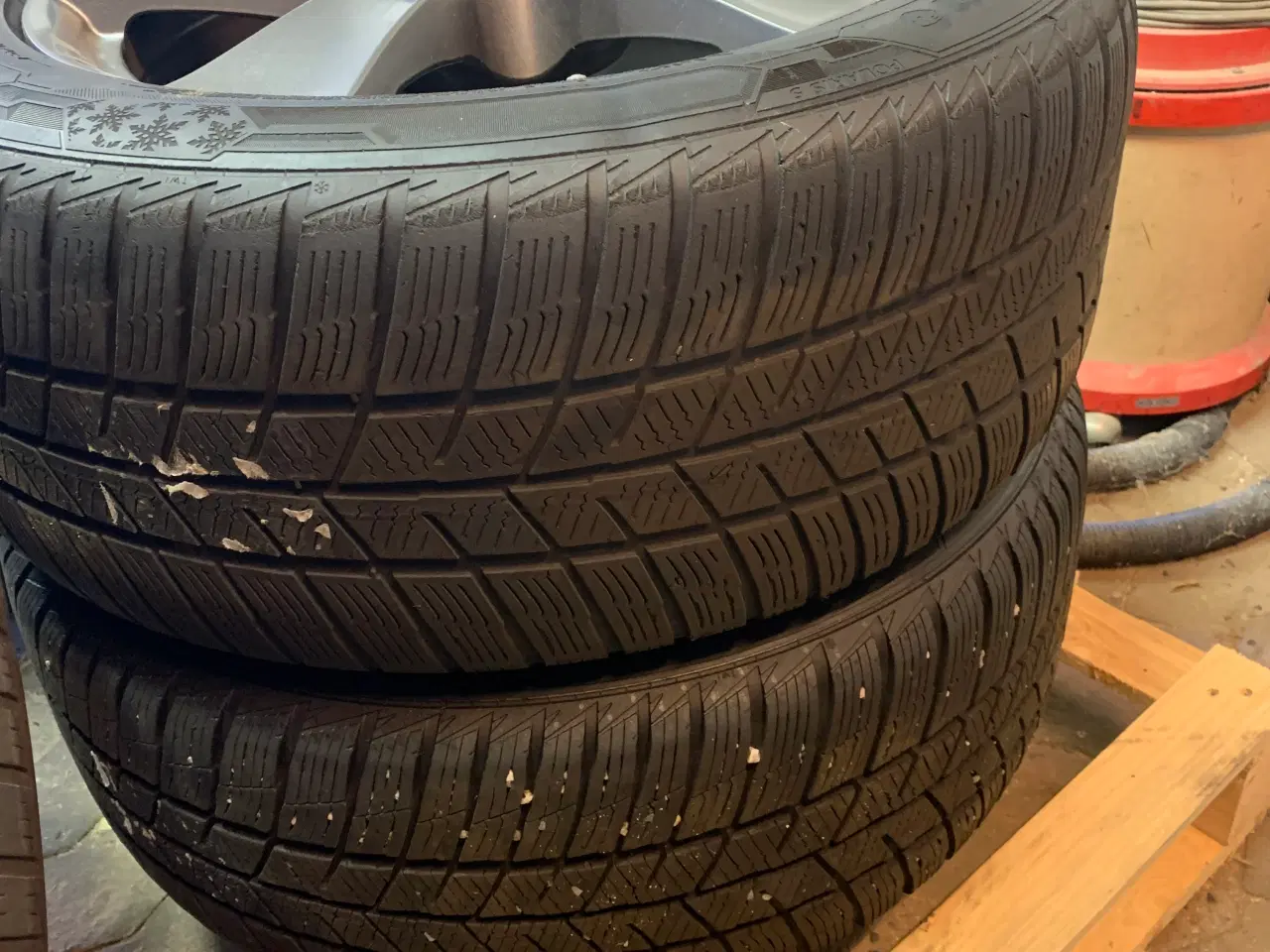 Billede 3 - ALUFÆLGE M/DÆK 235/55R17