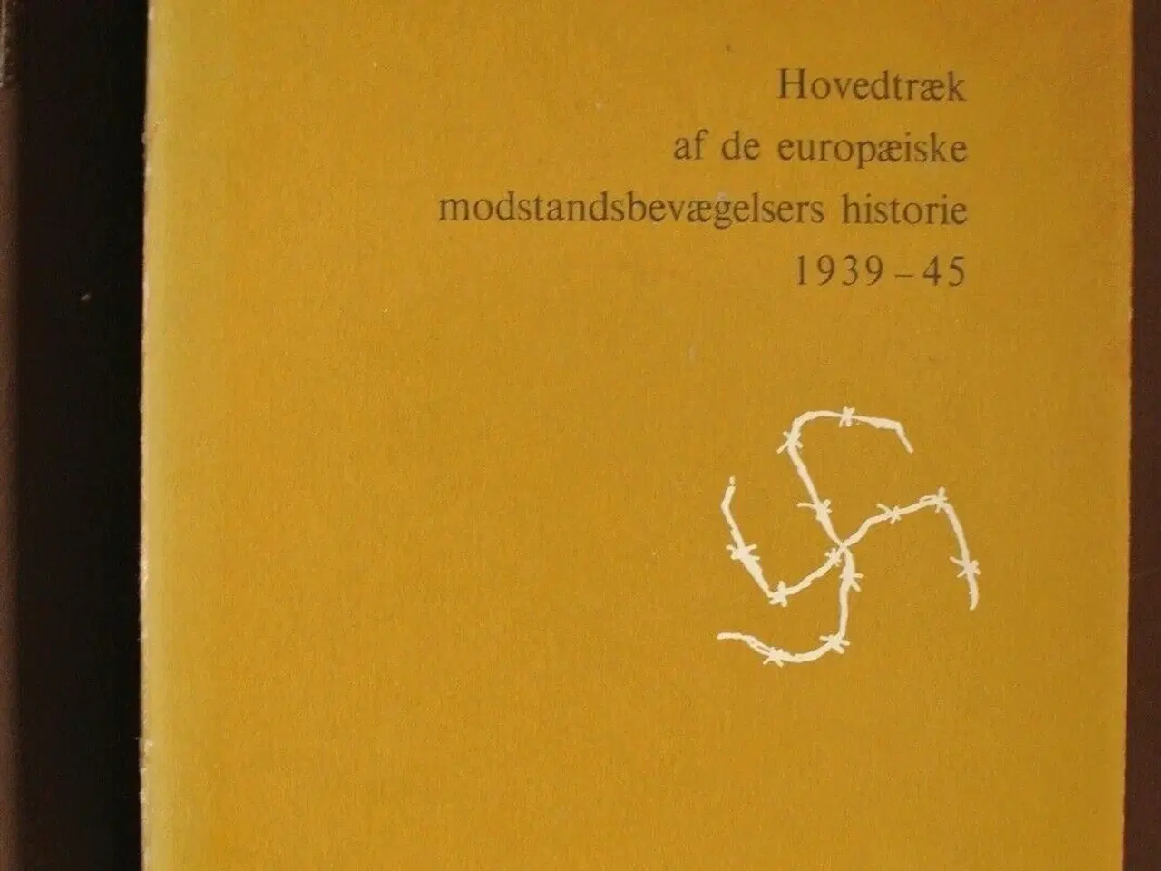 Billede 1 - den 4. våbenart, af jørgen hæstrup, emne: historie