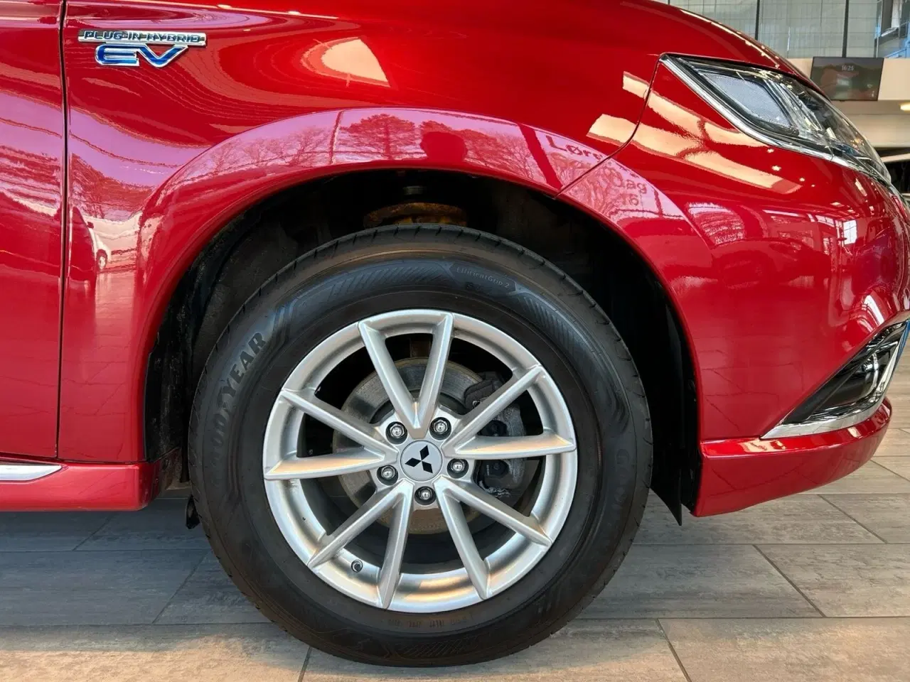 Billede 4 - Mitsubishi Outlander 2,0 PHEV Instyle CVT 4WD