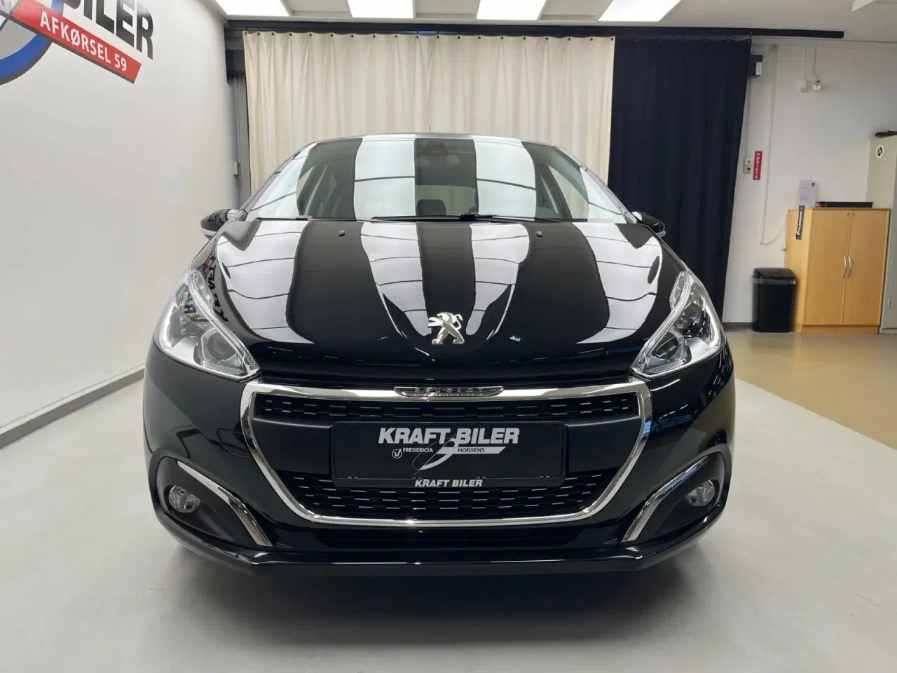 Billede 7 - Peugeot 208 1,5 BlueHDi 100 Signature Sky