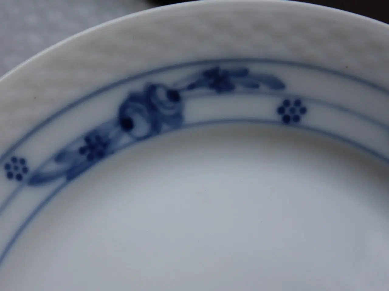 Billede 6 - Rosenknop" fra Royal Copenhagen