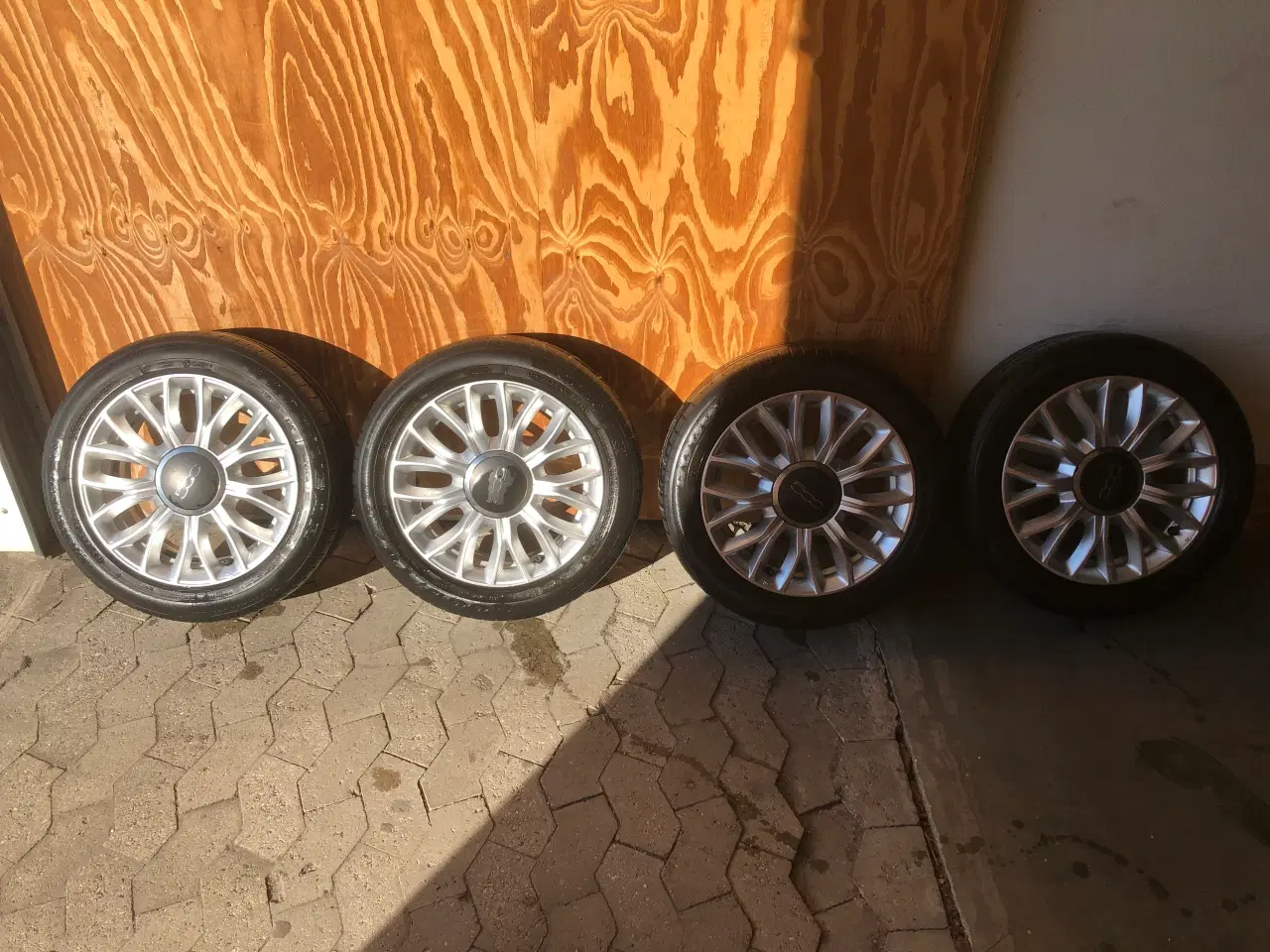 Billede 1 - Fiat 500 Lounge fælge
