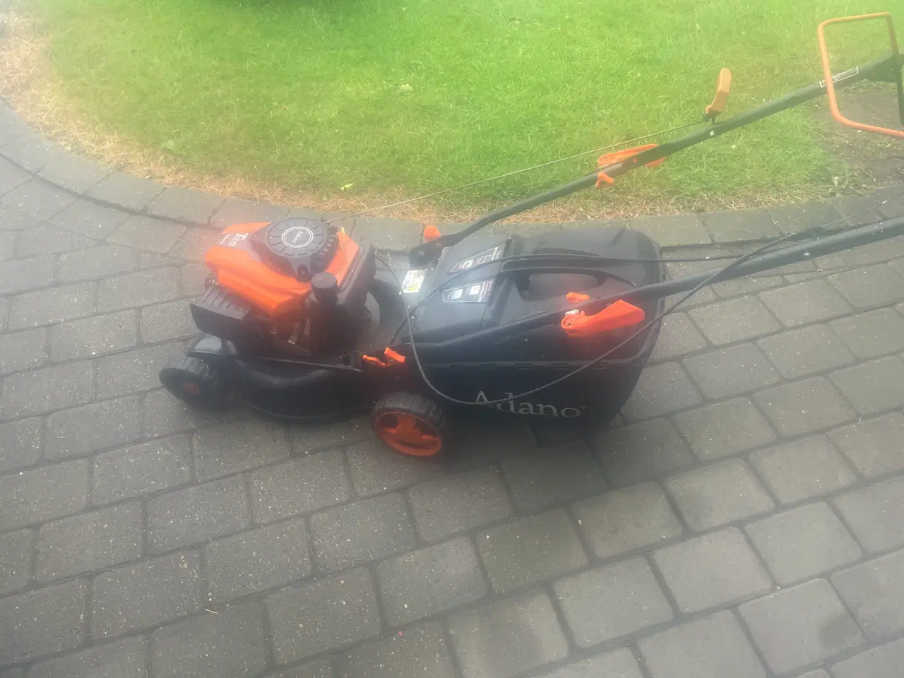 Billede 2 - Adano plæneklipper 