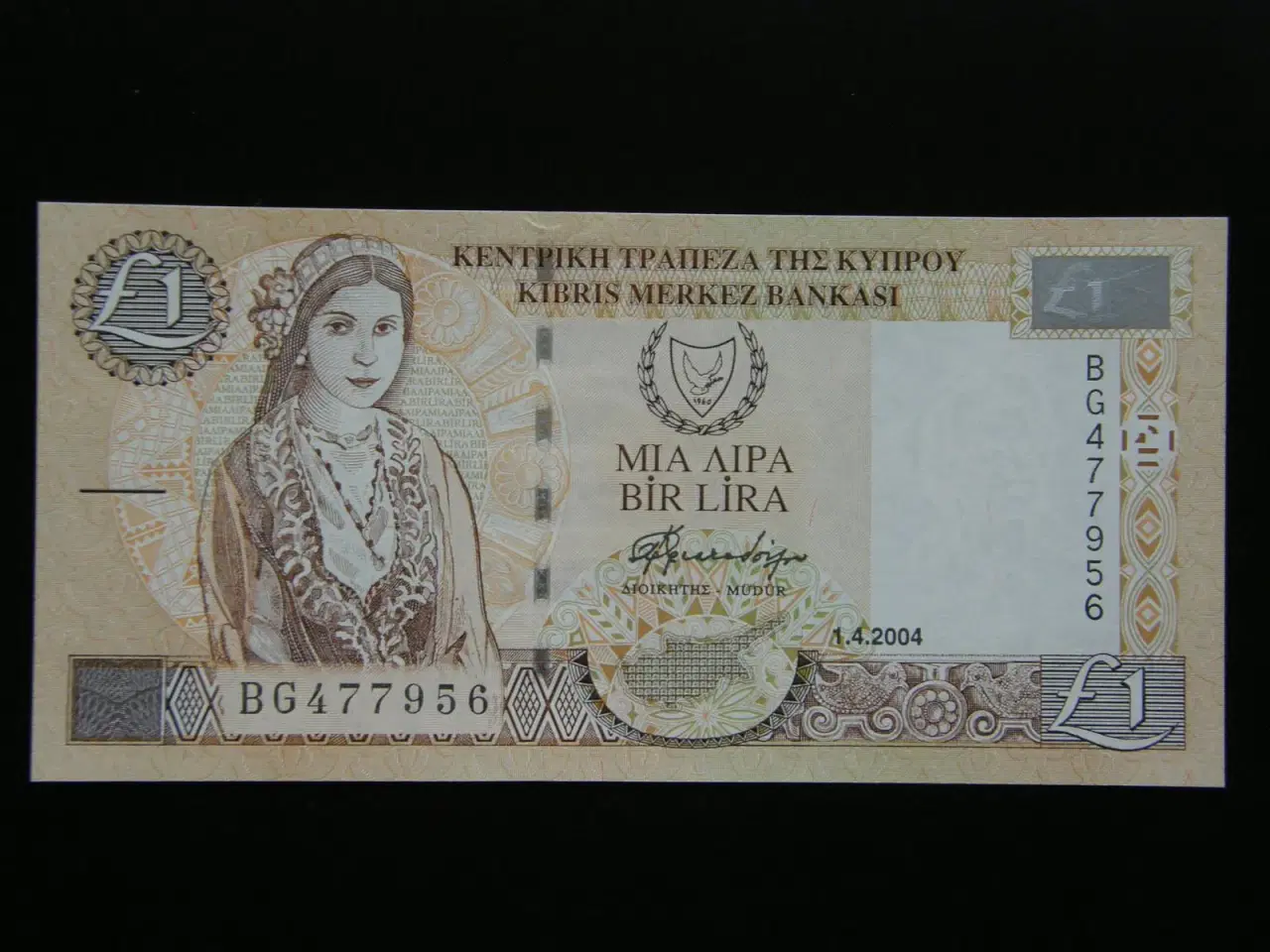 Billede 1 - Cypern 1 Pound 2004  P60d  Unc.