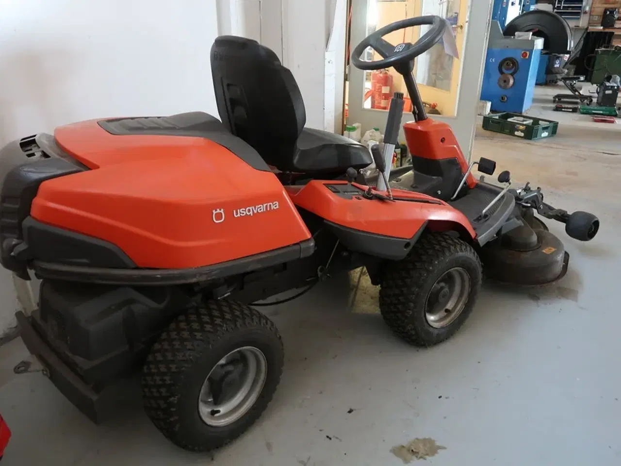 Billede 4 - Husqvarna R 214TC Comfort Edition frontklipper