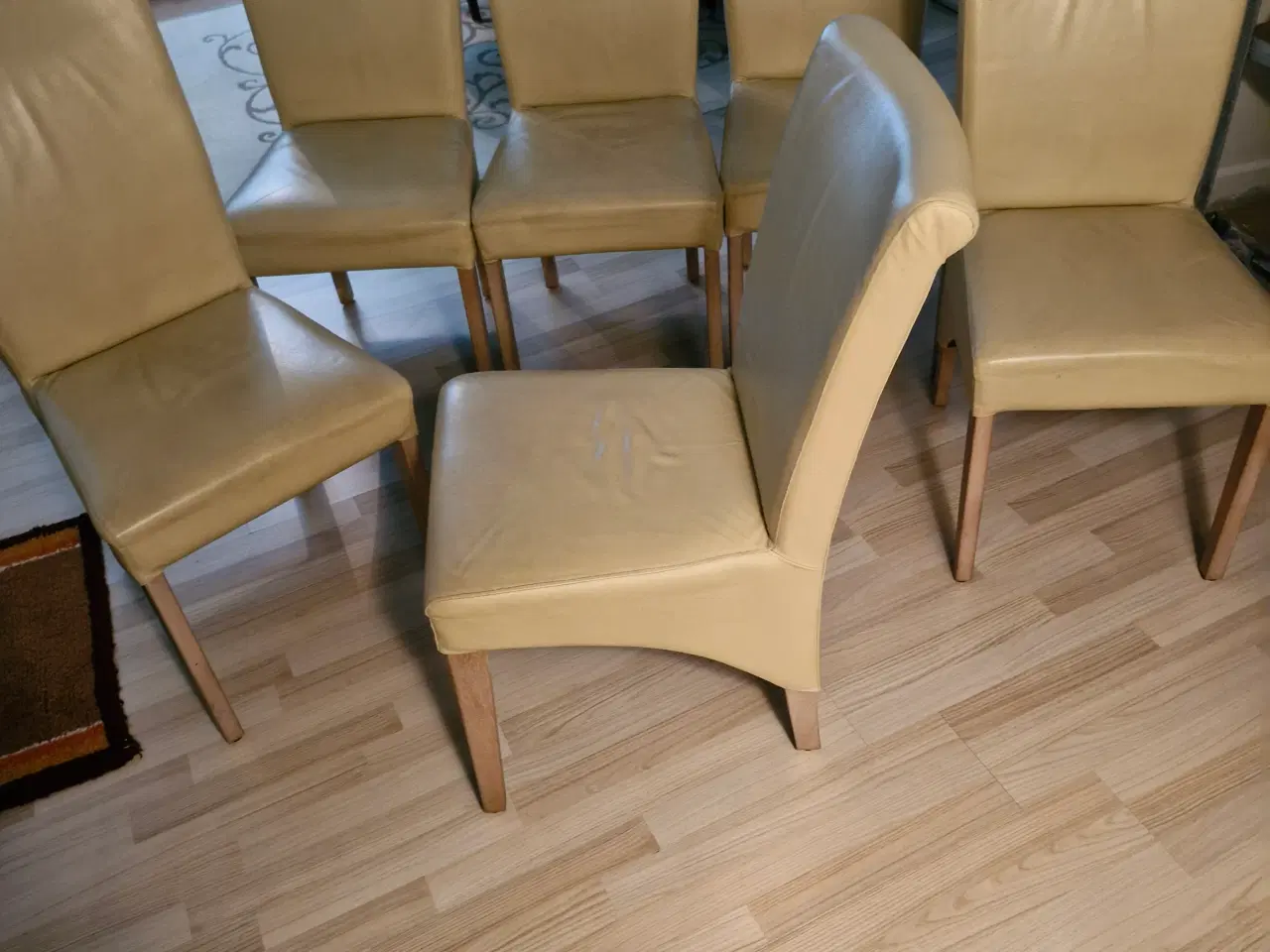 Billede 1 - pæne spisebordstole
