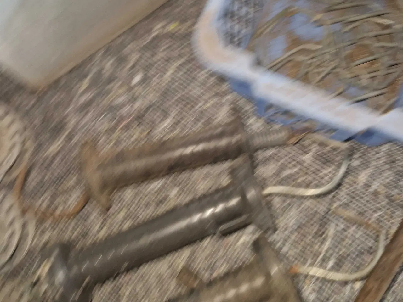 Billede 2 - Opstrammer til hegn på græs