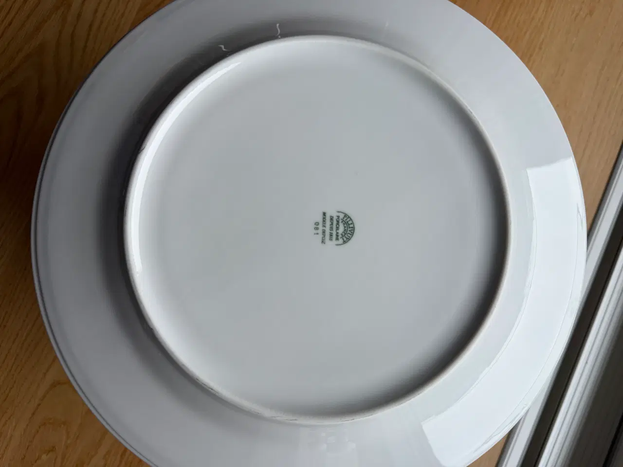 Billede 2 - Pillivuyt Plisse flad tallerken ø 31,5 cm