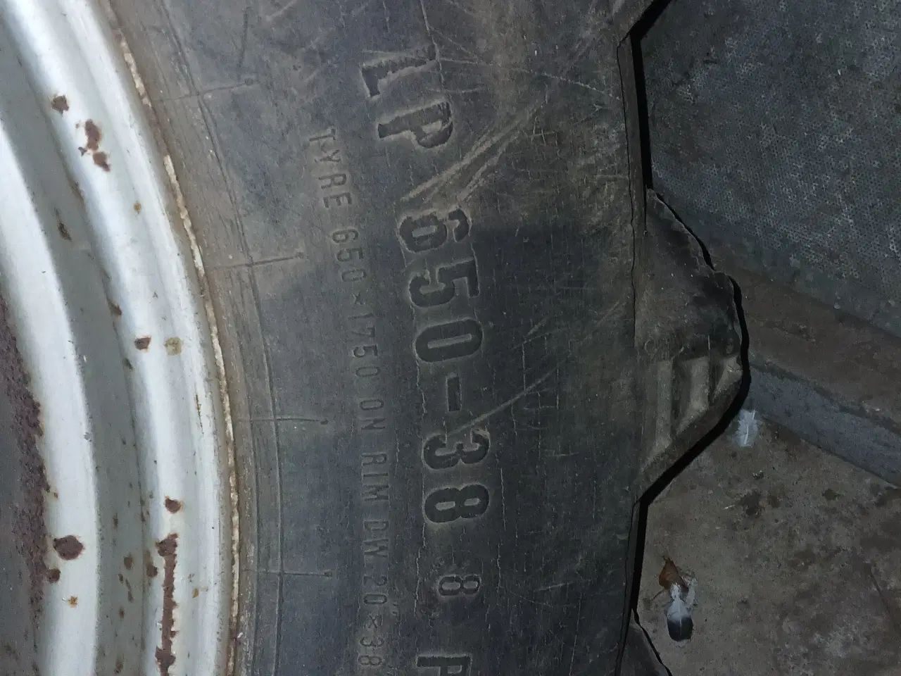 Billede 2 - Tvillinghjul 650-38