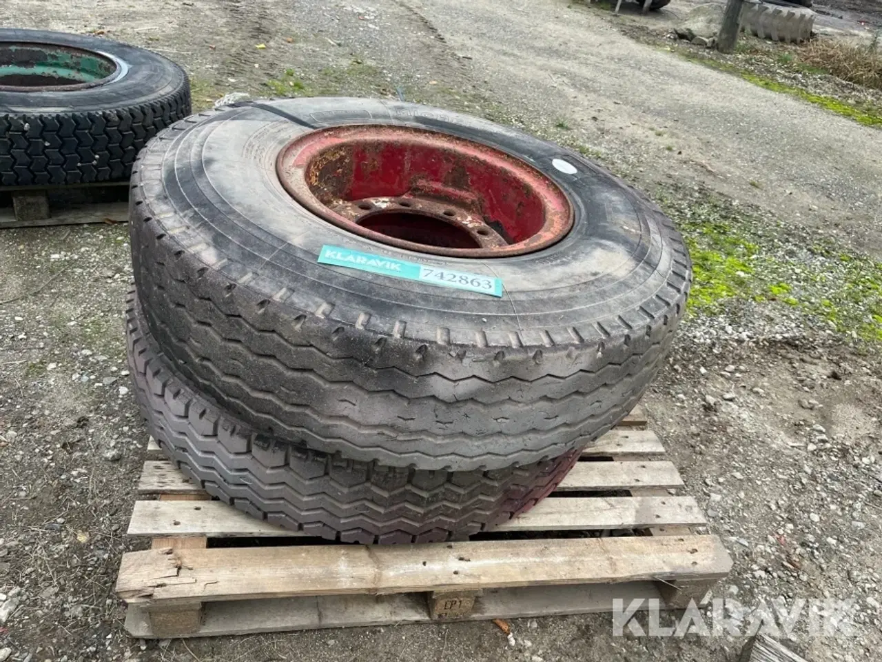 Billede 3 - Dæk Michelin Radial regroovable til lastbil 2 styk