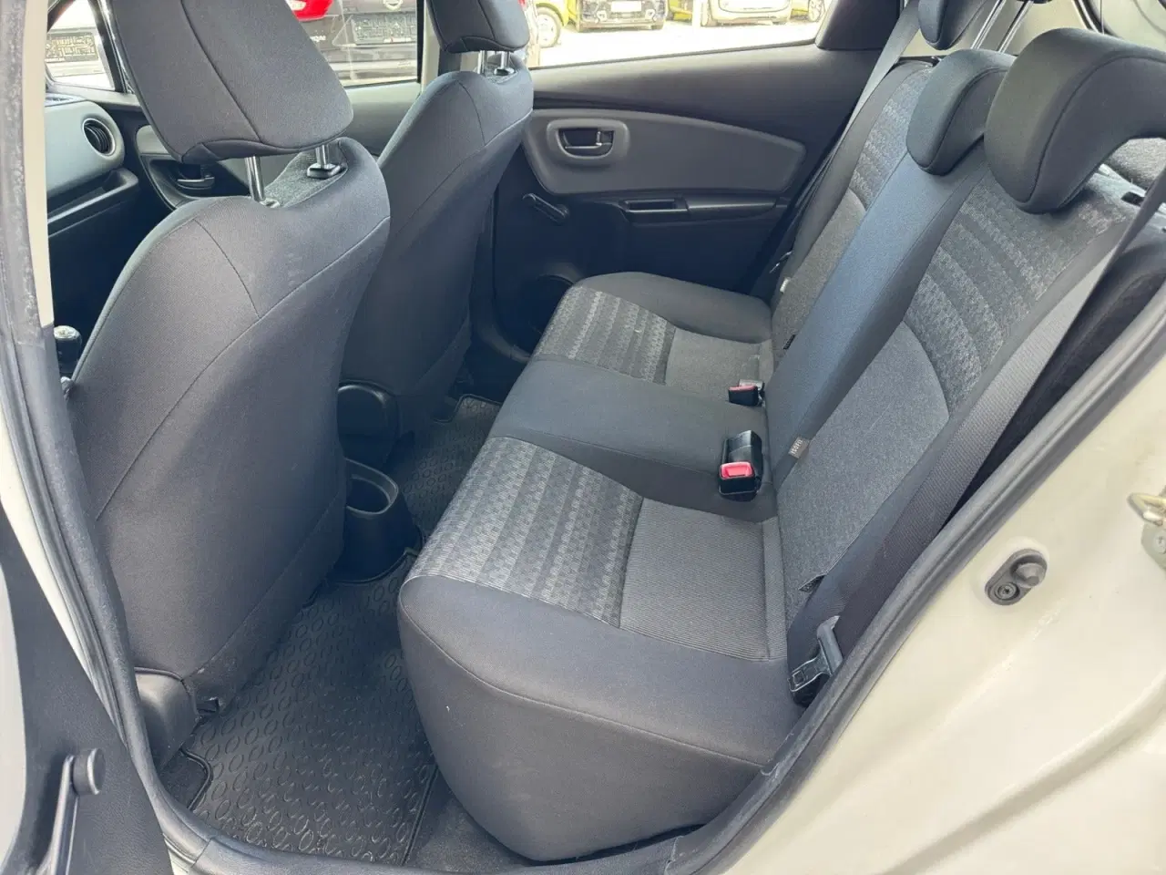 Billede 11 - Toyota Yaris 1,0 VVT-i T2 Touch