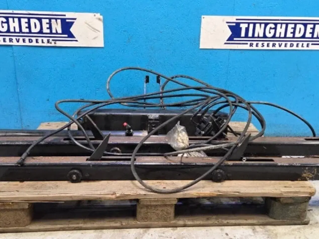 Billede 15 - New Holland BB9090 Balleudkast Sæt 700144160