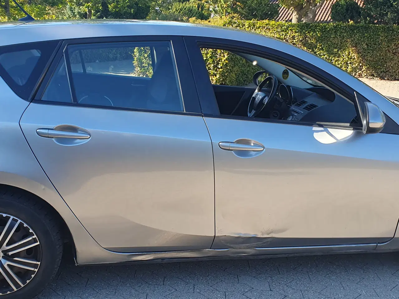 Billede 2 - Mazda 3 Hatchback 1,6 Årgang 2009