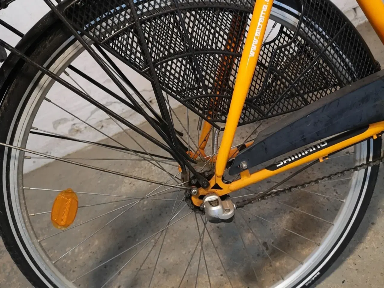 Billede 4 - Yosemite 28" 7 gear som ny , ny dæk.  Den har ståe
