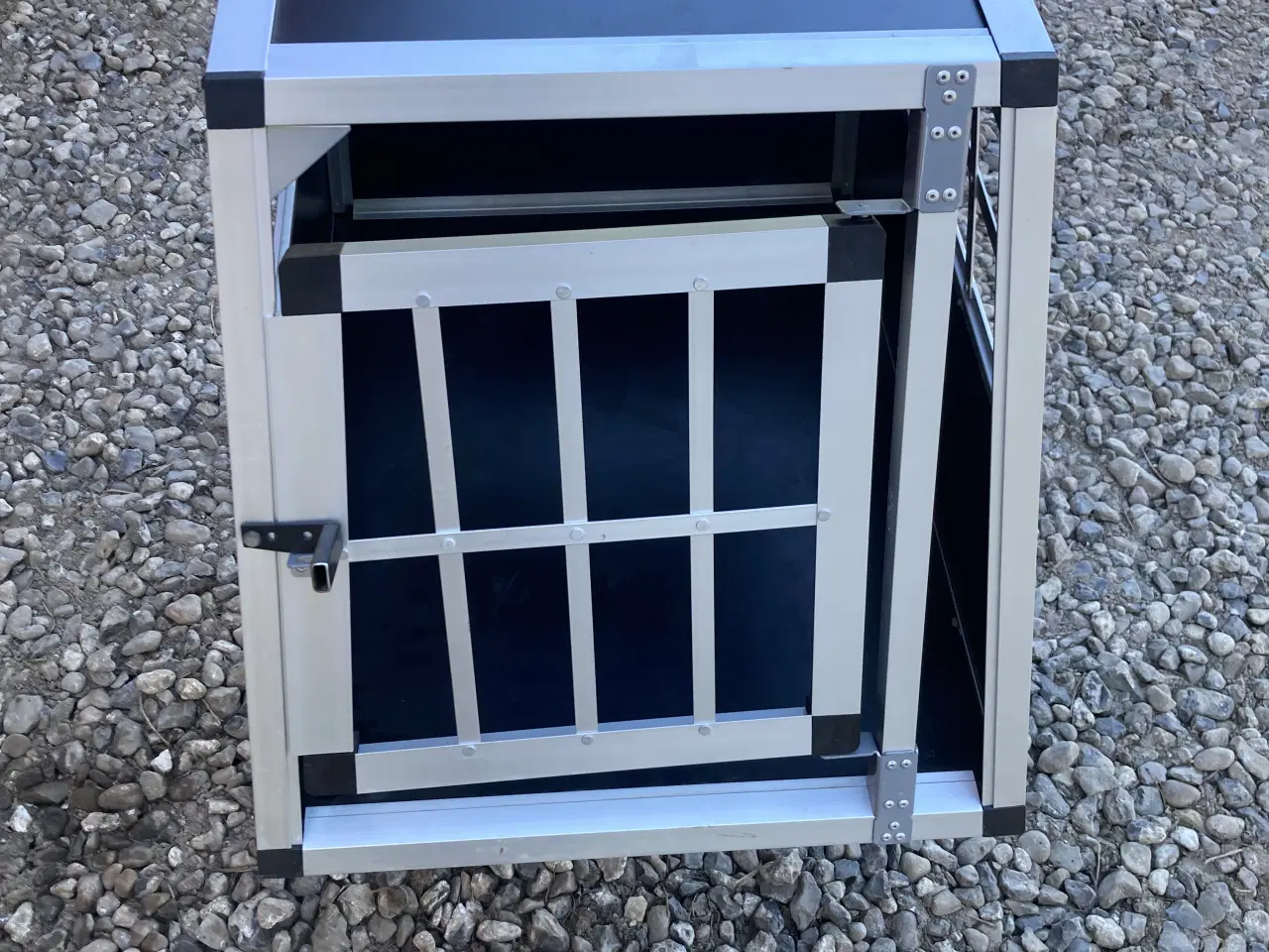 Billede 1 - Hundebur med 1 låge