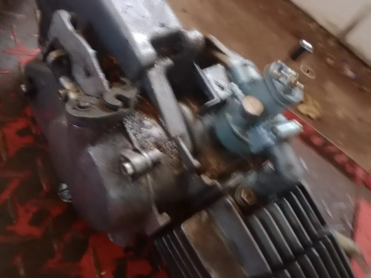 Billede 2 - Puch Maxi motor 2 stk 1 ældre og 1 ny model 