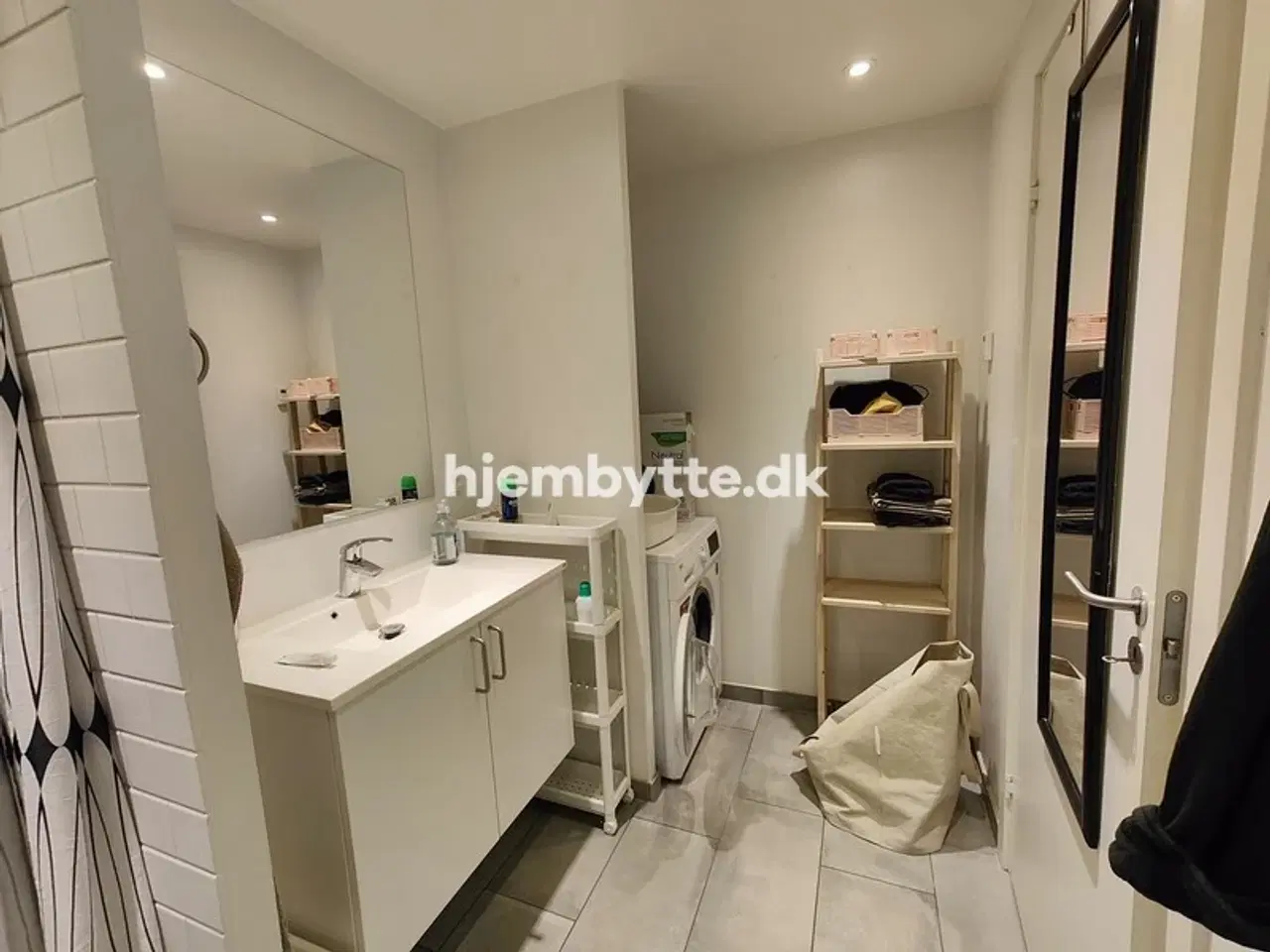 Billede 8 - Hjembytte - Flydedokken