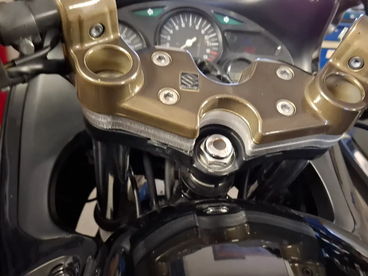 Billede 3 - Styrforhøjer suzuki gsx/f