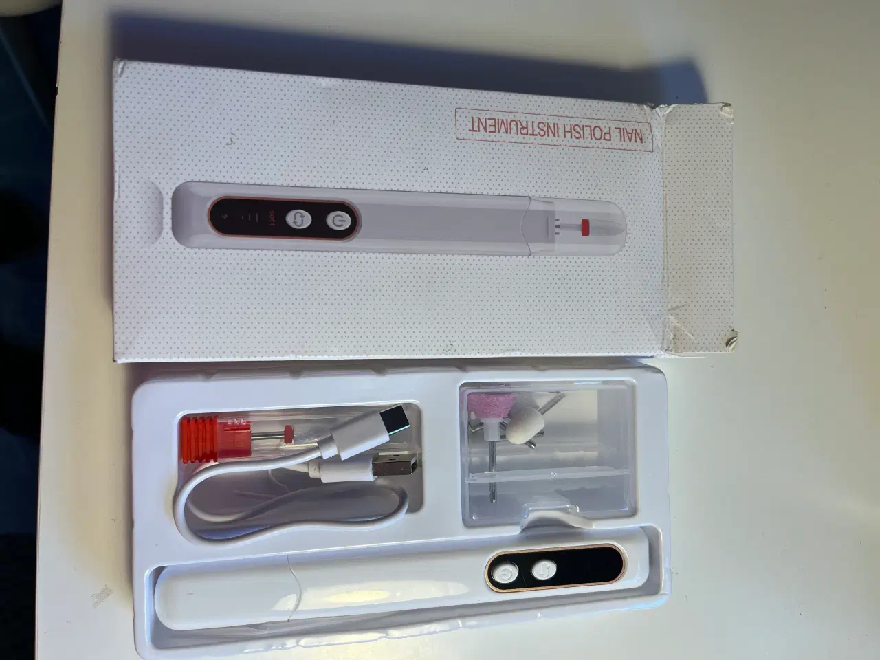 Billede 3 - Div. til at lave fine negle med